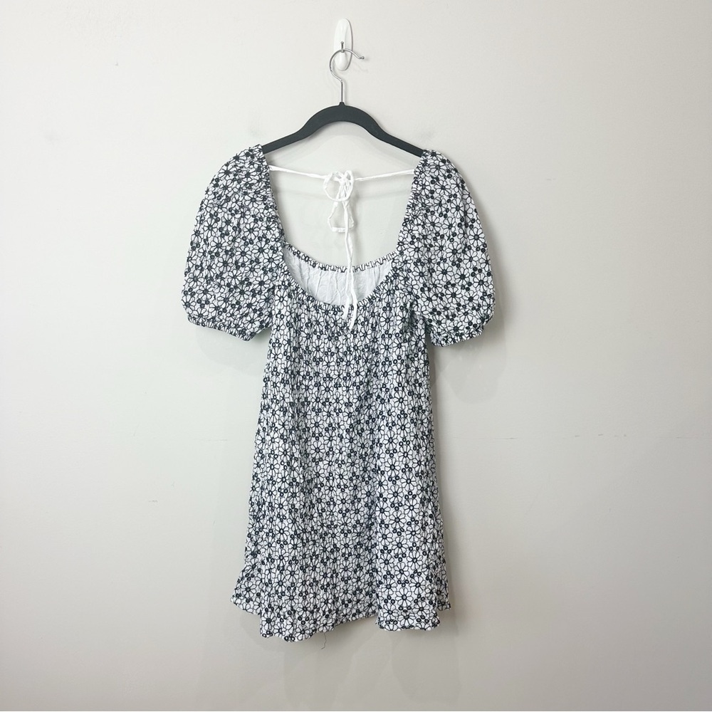 & Other Stories Frill Sleeve Embroidered Mini Dress White Blue Floral Tie Back - Picture 5 of 8